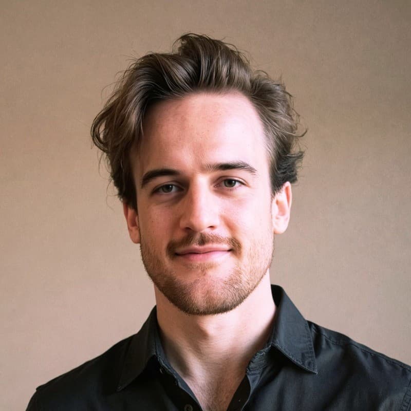 Zachary Roth, founder of Clarity